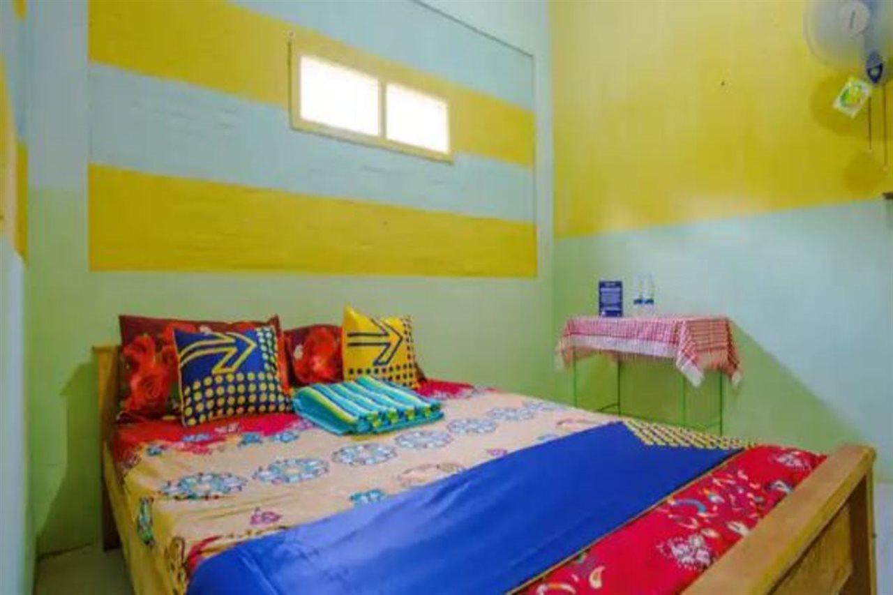 בניוואנגי Gandrung Payungan Family Inn מראה חיצוני תמונה