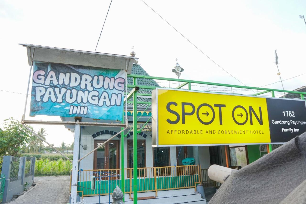 בניוואנגי Gandrung Payungan Family Inn מראה חיצוני תמונה