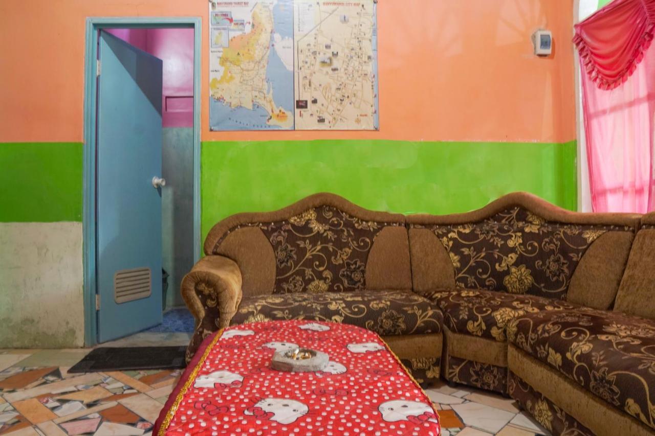 בניוואנגי Gandrung Payungan Family Inn מראה חיצוני תמונה